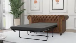 /uploads/product/wilhelm-chesterfield-2-sitzer-sofa-mit-schlaffunktion-aus-vintage-optik-microfaser-mit-holzf-en-5c3523f912.webp